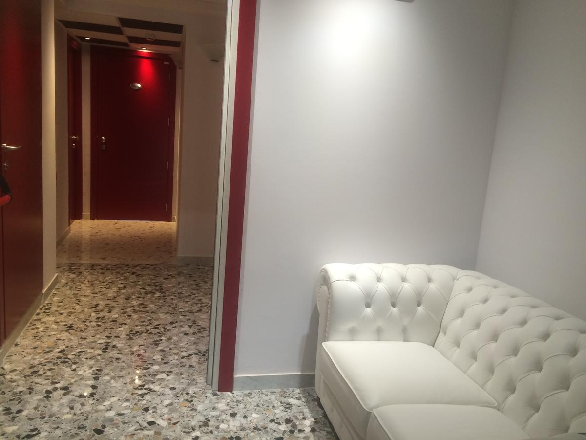 Alex & Lorenz Hotel Torvaianica Extérieur photo